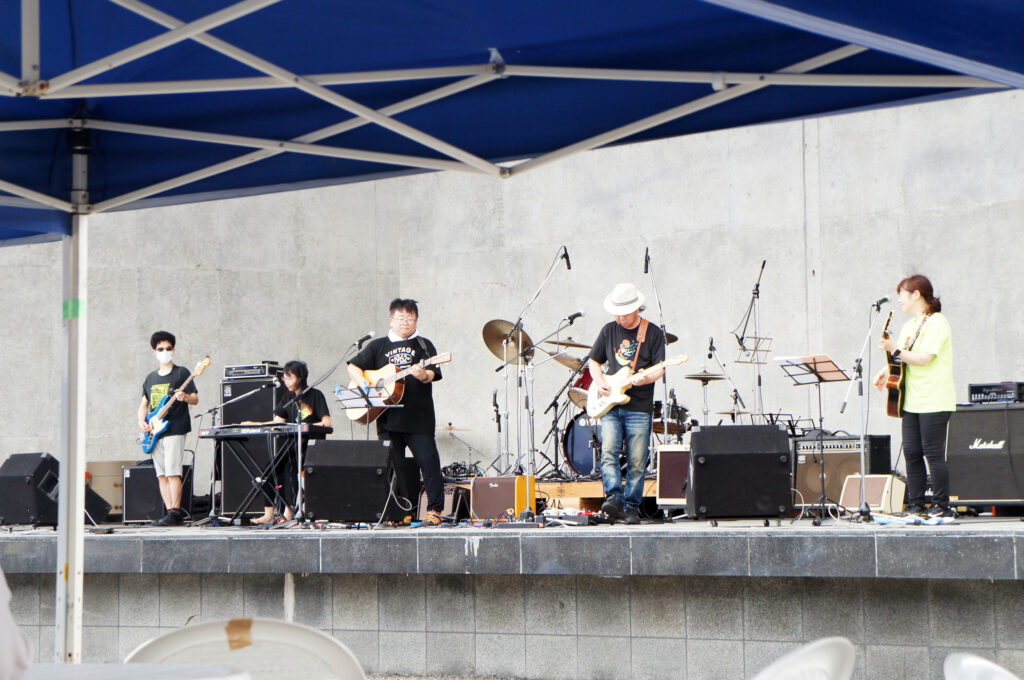 2024.7.28 SUN
岩岩ロックフェス
GGRF
岩船港夏祭り