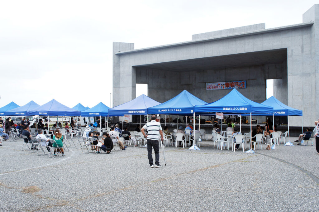 2024.7.28 SUN
岩岩ロックフェス
GGRF
岩船港夏祭り