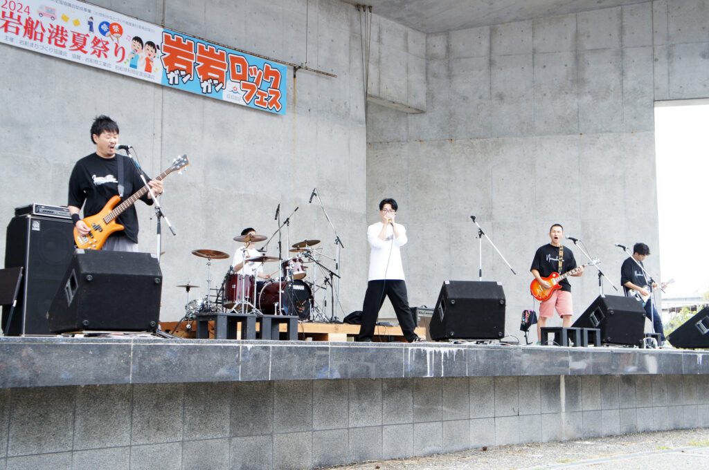 2024.7.28 SUN
岩岩ロックフェス
GGRF
岩船港夏祭り
