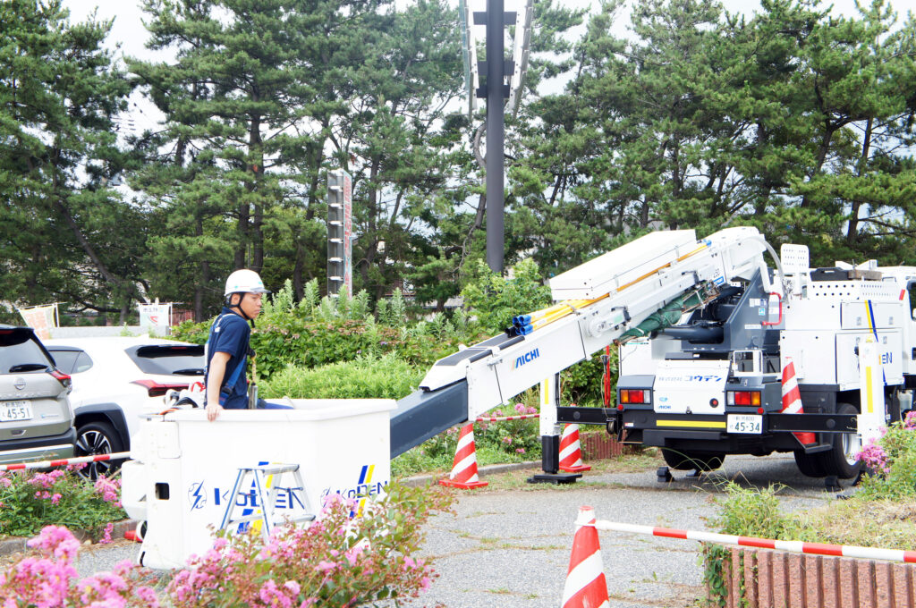 高所作業車　乗車体験